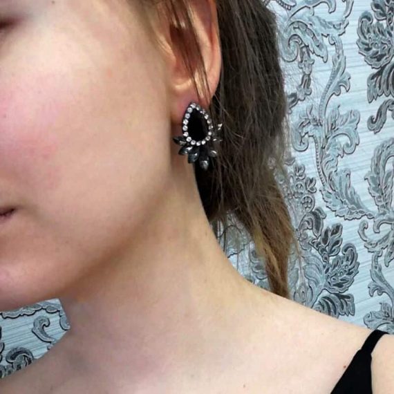 uhani za ženske z diamanti in kristali v obliki sovze črni