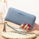 Ženska denarnica iz usnja z natpisom modra