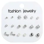 Komplet vtičnih uhanov