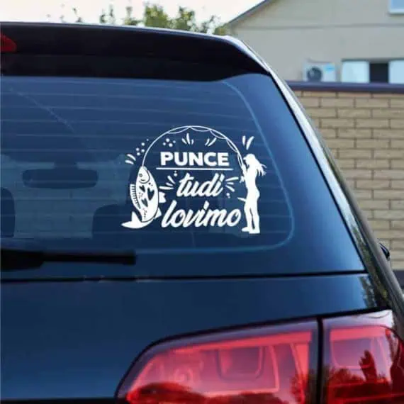 nalepka za ribiče punce tudi lovimo