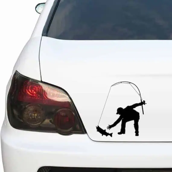 ribiška nalepka ribič ulovi ribo