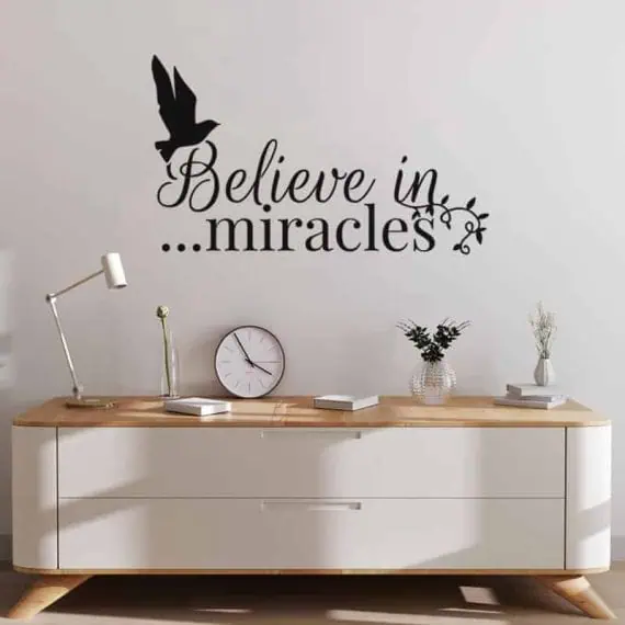 stenska nalepka believe in miracles