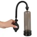 moška pumpica za povečanje penisa