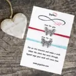 Zapestnica prijateljstva barviti veseli metulj