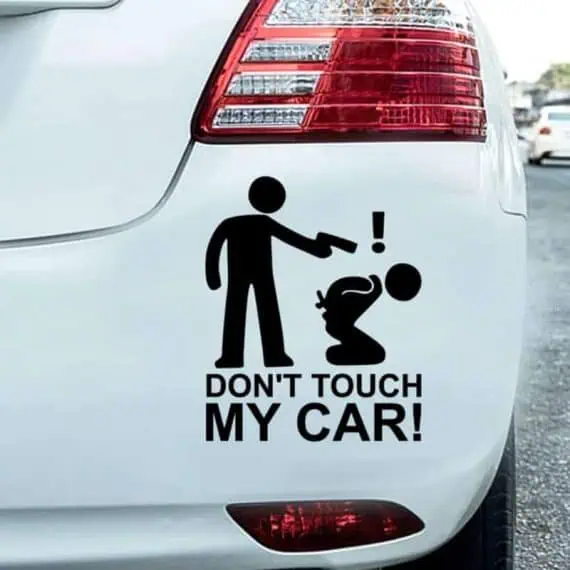 Smešna nalepka don't touch my car