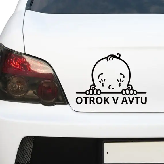 nalepka na vozilu otrok v avtu