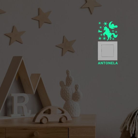 svetleča nalepka za stikalo unicorn