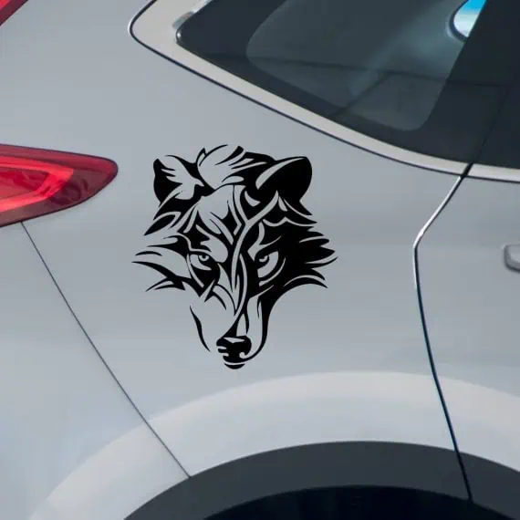 Nalepka za avto vsemogočni volk