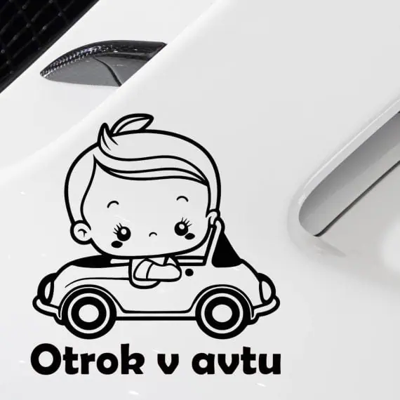 Otrok v avtu kabriolet