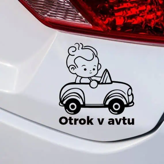 otrok v avtu prikupna nalepka