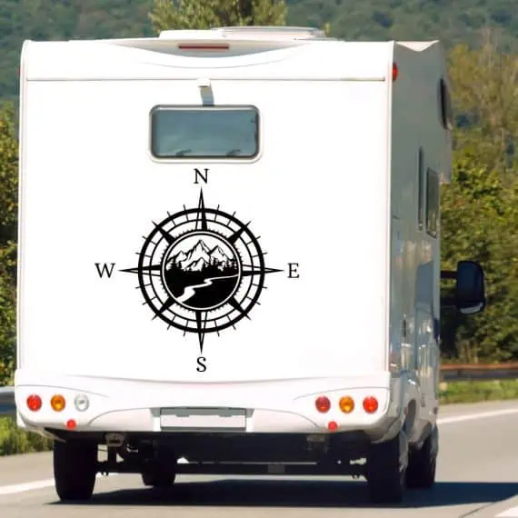 Nalepka za avtodom kompas pustolovščine