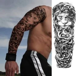 Tattoo lev z razbitim obrazom rimska ura in diamant