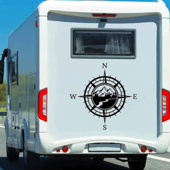 avtodom nalepka kompas pustolovščine