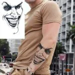 Tatu klovn s smehom