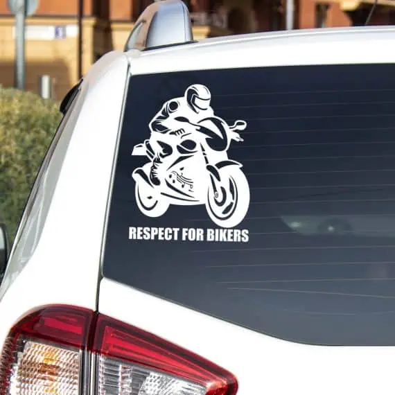 Avto nalepka motorist in dirkalni motor