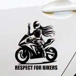 Nalepka za avto motoristka v avtu