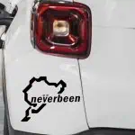 Avto nalepka Neverbeen v slogu Nürburgringa