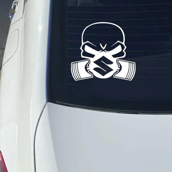 Nalepka za avto SUZUKI lobanja