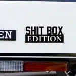 Nalepke za avto z napisom Shitbox EDITION