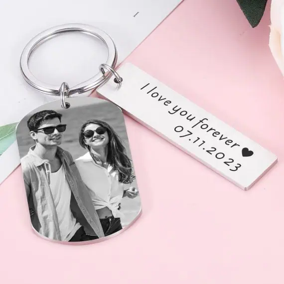 graviran Obesek za ključe s sliko in tekstom