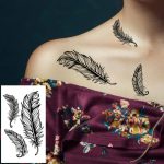 Tattoo perje različno
