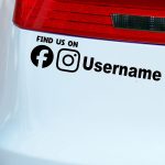 Instagram in Facebook nalepka za avte